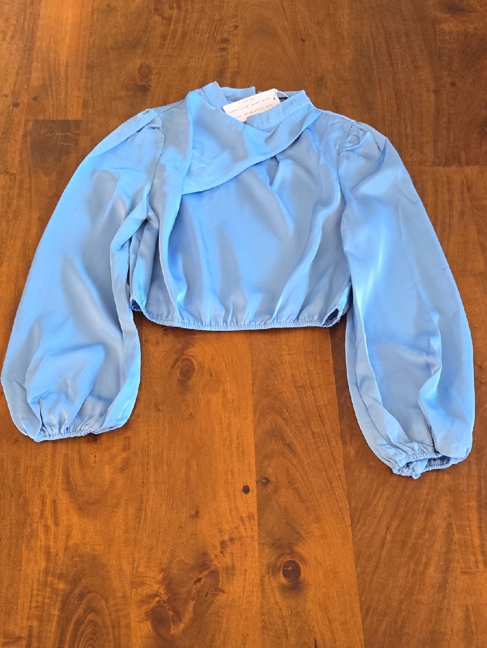 NWT Sollinary Blue Satin Puff Sleeve Crop Top Size Medium